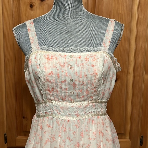 Vintage 70’s Gunne Sax Pink & White Floral Prairie Dress XXS - Picture 2 of 15